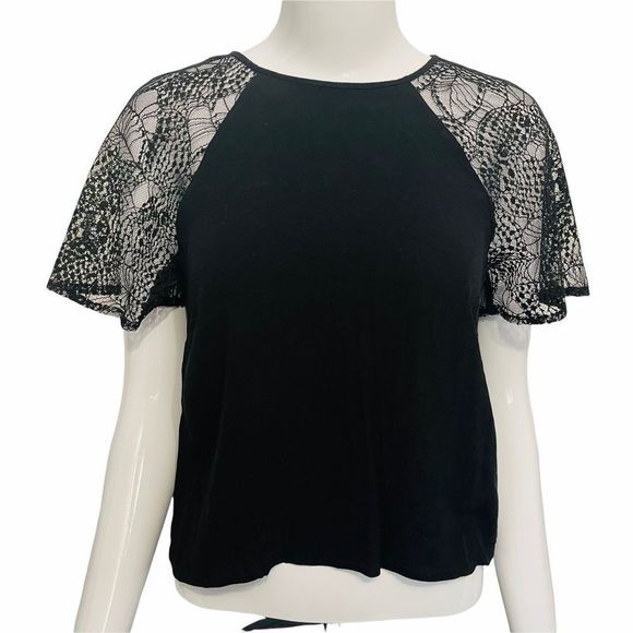 EUC Jack Wills Black Lace Short Sleeve Crop Top 4 - Picture 1 of 15